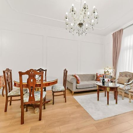 Luxury Class Apartment - 1St Floor, Large Apartment, Downtown, Newly Renovated, Fast Wifi, 4X Air Conditioning Zagreb Bagian luar foto