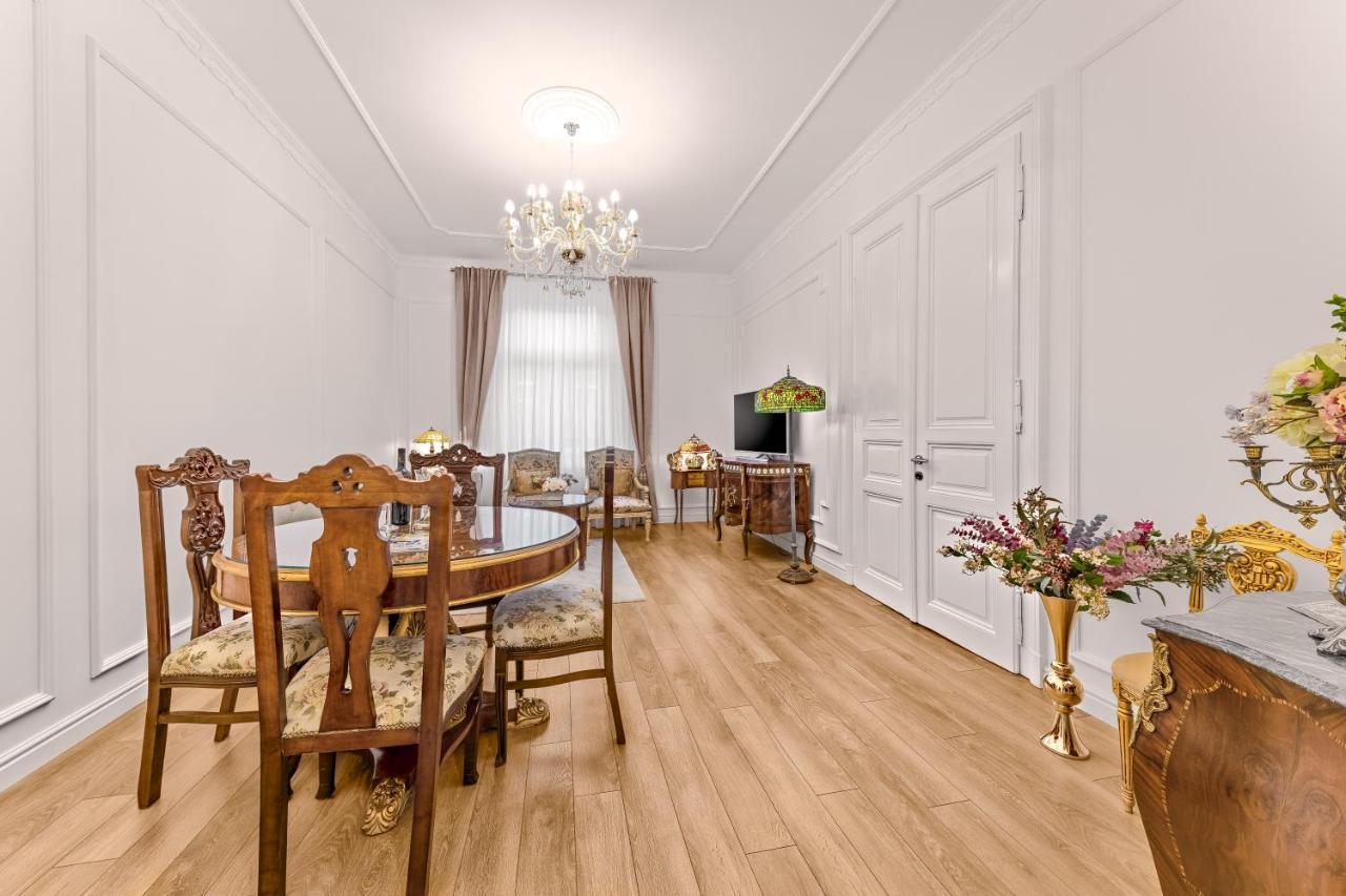 Luxury Class Apartment - 1St Floor, Large Apartment, Downtown, Newly Renovated, Fast Wifi, 4X Air Conditioning Zagreb Bagian luar foto
