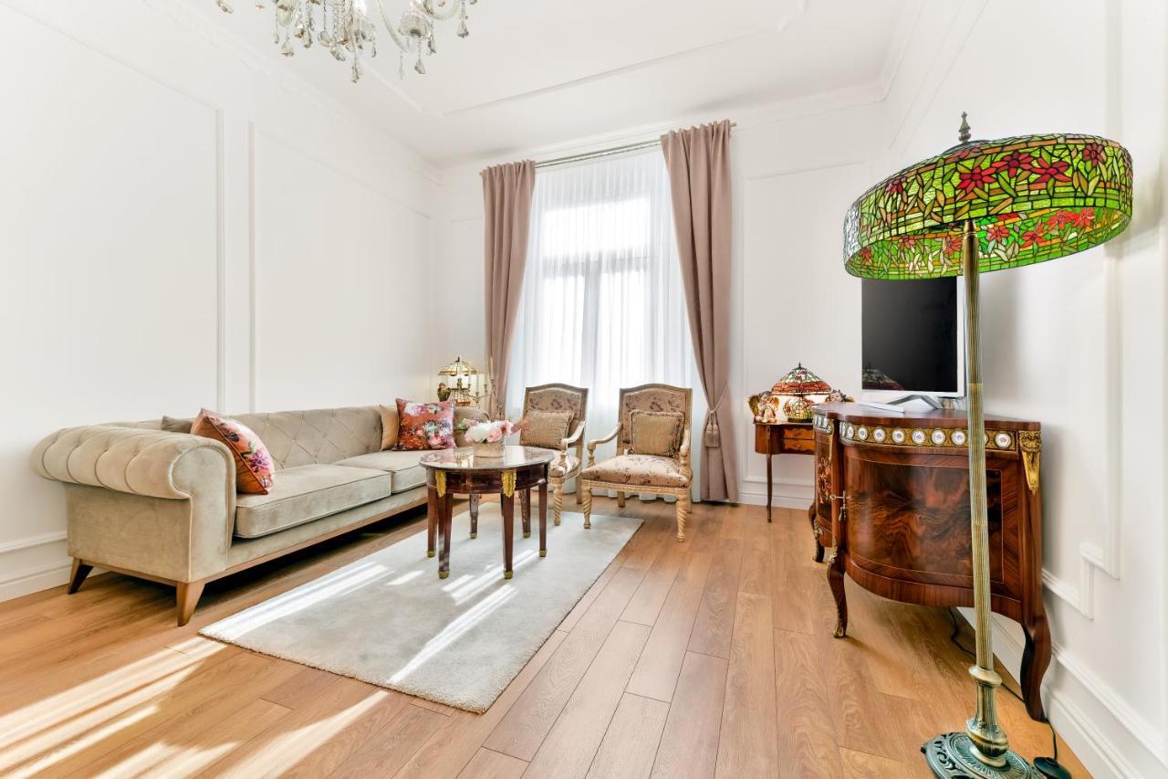 Luxury Class Apartment - 1St Floor, Large Apartment, Downtown, Newly Renovated, Fast Wifi, 4X Air Conditioning Zagreb Bagian luar foto