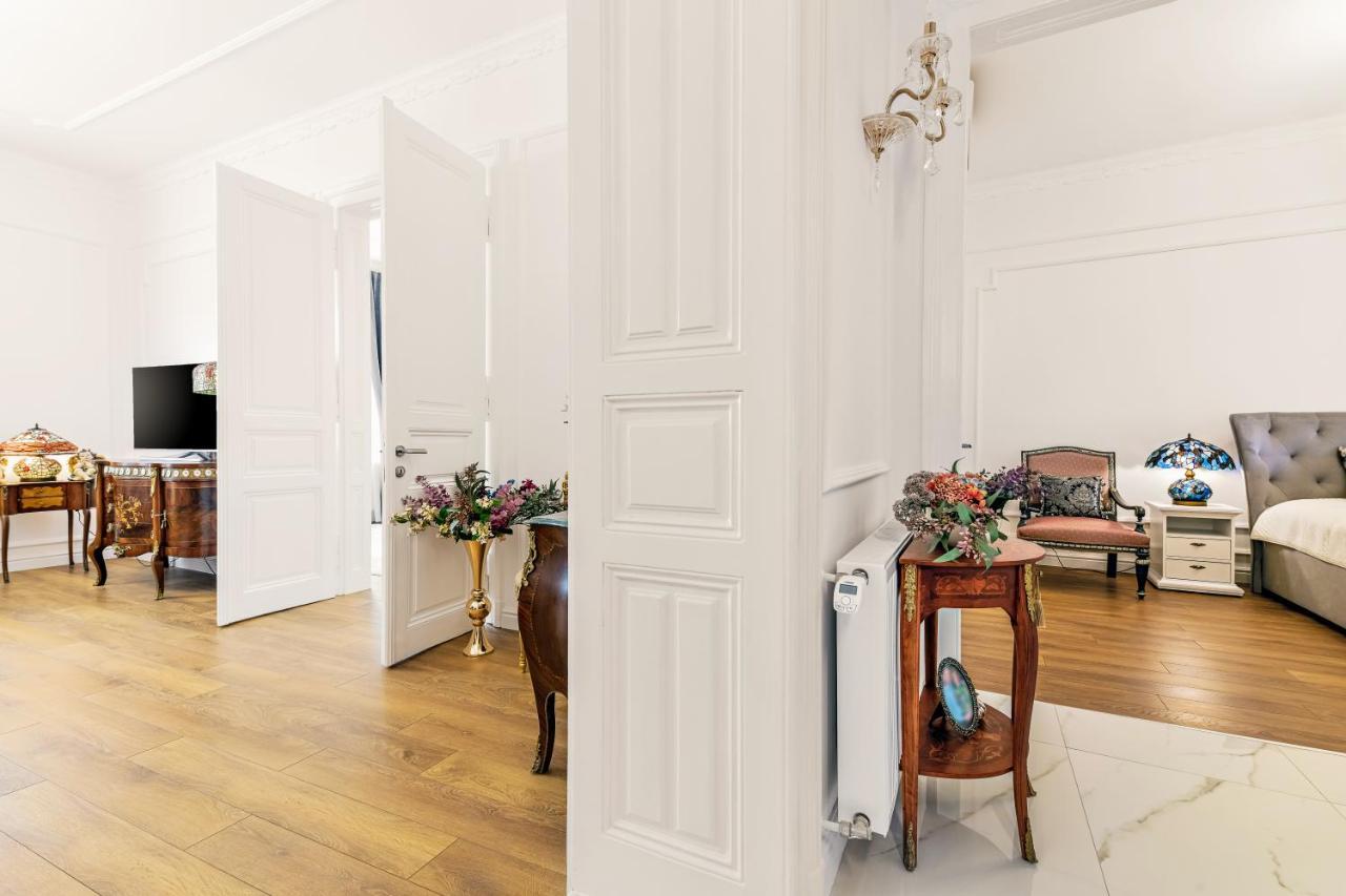 Luxury Class Apartment - 1St Floor, Large Apartment, Downtown, Newly Renovated, Fast Wifi, 4X Air Conditioning Zagreb Bagian luar foto